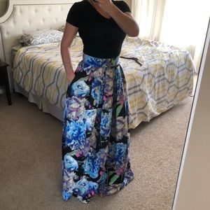 Print maxi skirt with pockets